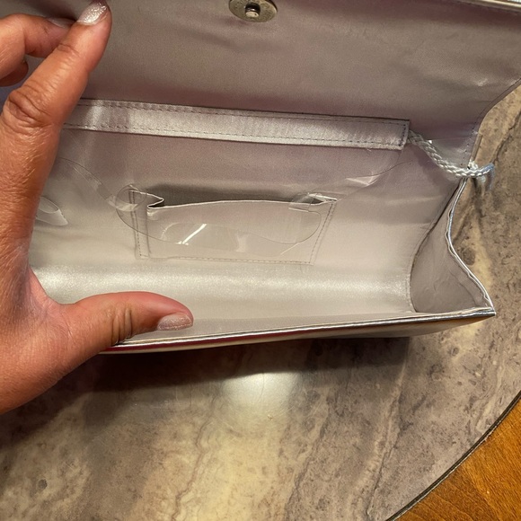 Purse:silver - Picture 3 of 4